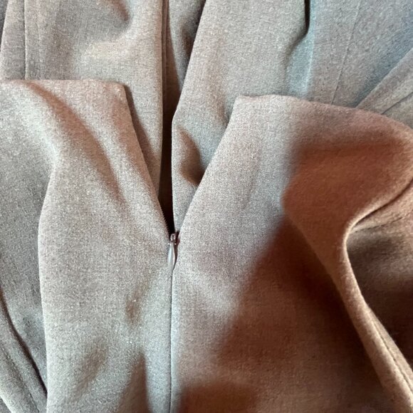 NYCC taupe skirt size 6 - Picture 3 of 5